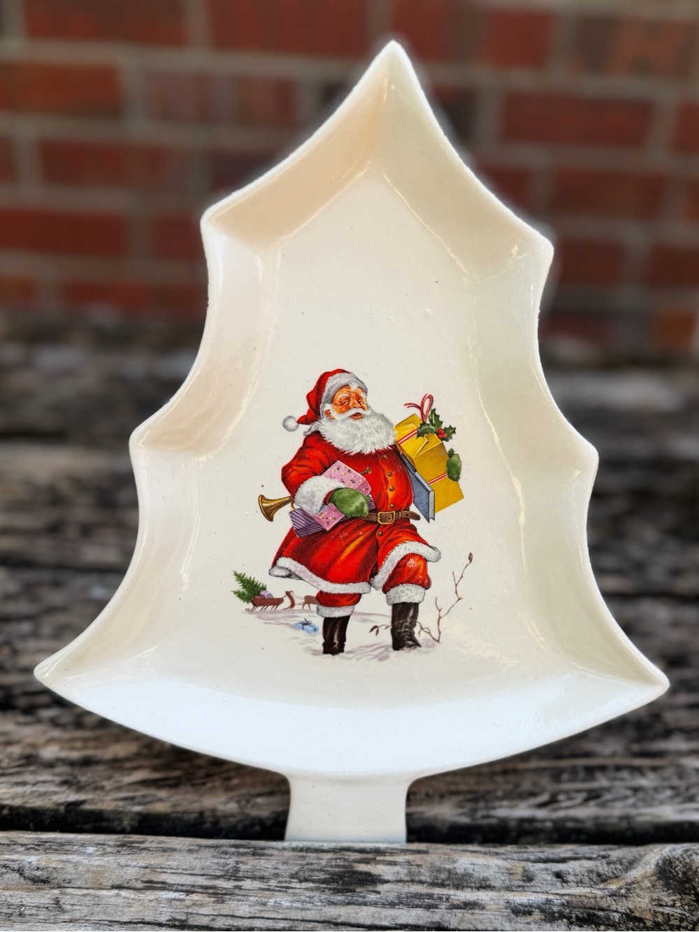 Vintage Holiday Christmas Tree Shape 11”Ceramic Santa Trinket Dish/Serving Tray